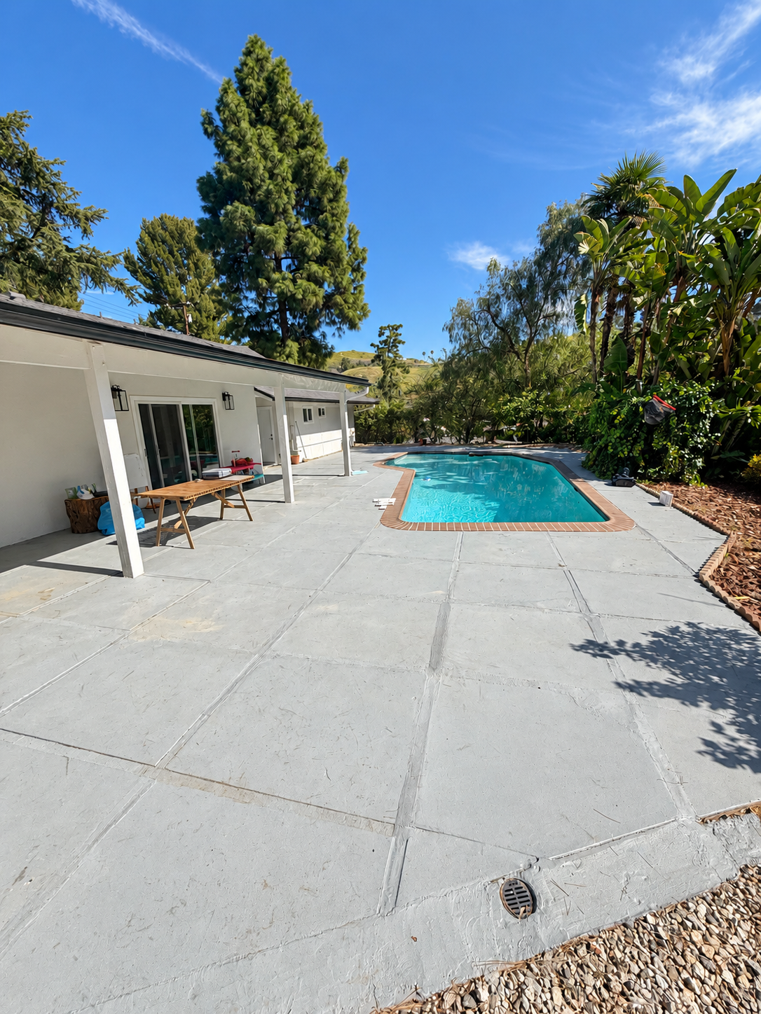 Ocean Home Builders Burbank pool and patio project — Before Renovation — Existing Pool Deck